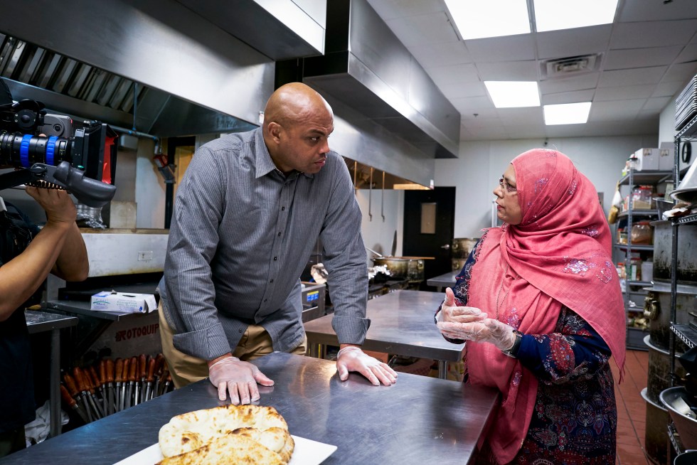 Charles Barkley at Jimmy's Burger