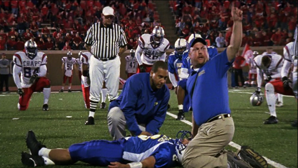 friday-night-lights-season-1-1-pilot-street-football-injury-spine-severed-scott-porter.jpg