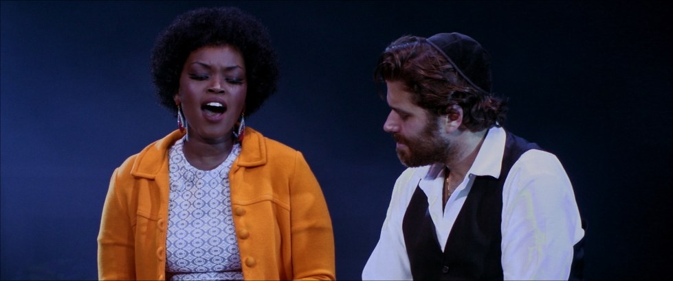 Soul_Doctor_Prores_422HQ_HD_261122_51.02_03_44_22.Still194